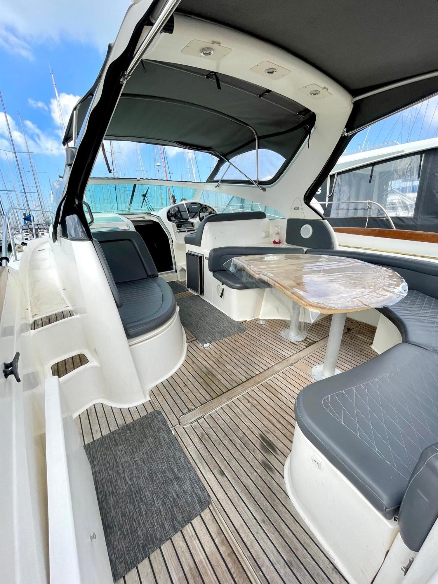 Botel Nuit Sur Un Magnifique Bateau Linge Et Menage Inclus - Boat Paradise La Rochelle La Rochelle (Charente-Maritime)